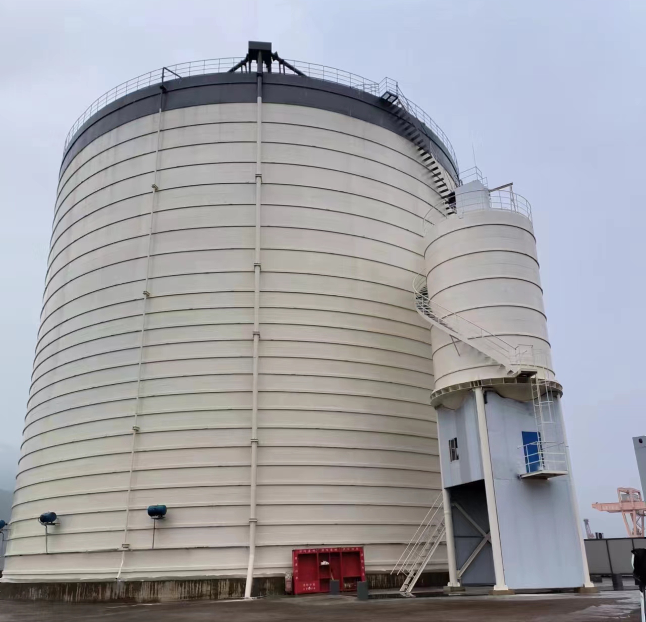 板桥镇10万吨水泥钢板库